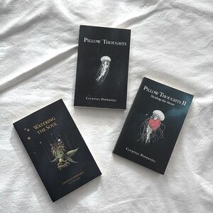 Pillow Thoughts Books | Courtney Peppernell